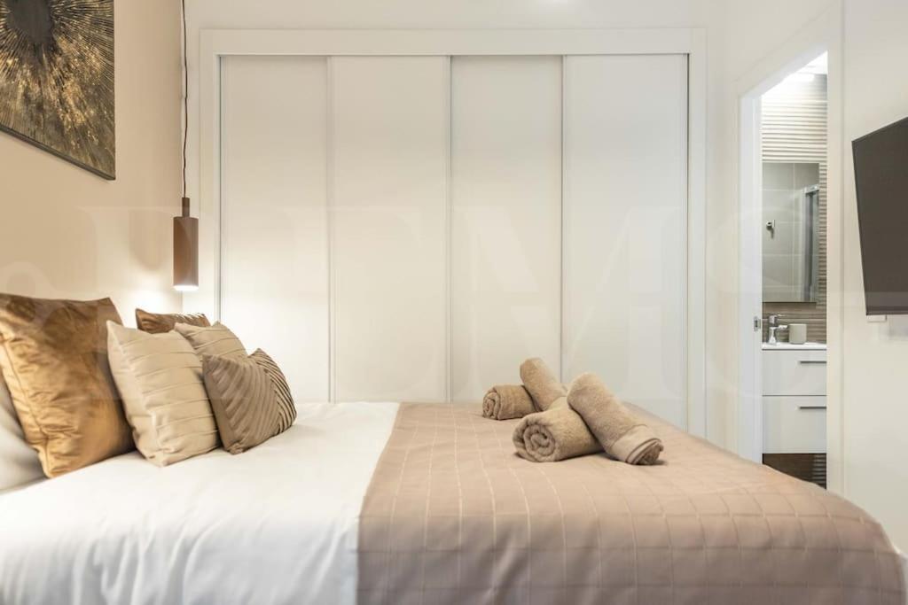 Modern Apartment With Patio & Parking By Rems Malaga Exterior photo